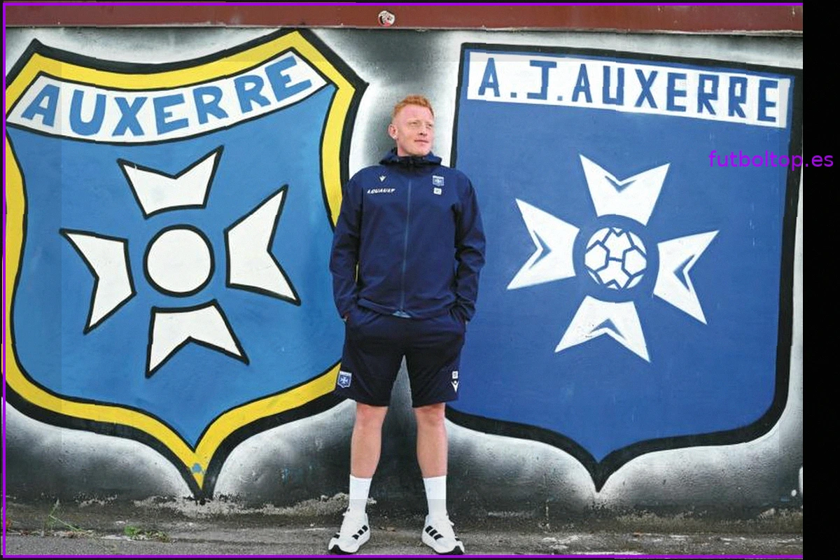 Auxerre se reinventa: nuevo entrenador y estadio ampliado